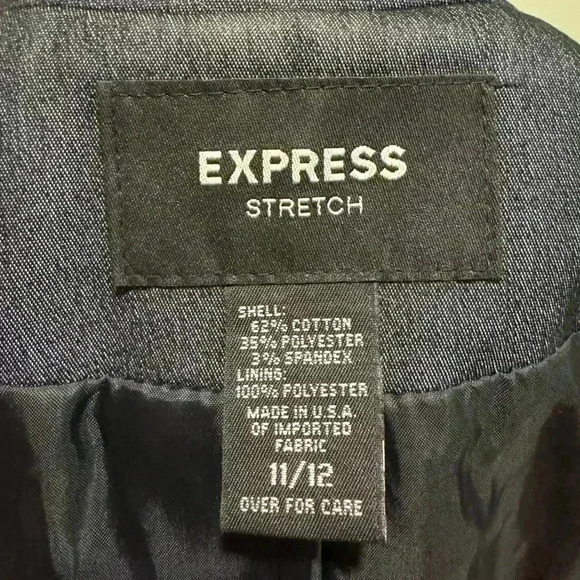 Express Stretch 3/4 length lined button up gray jacket - Size 11/12 - Picture 3 of 6
